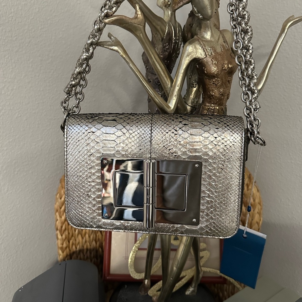 Rare Discontinued ***** Tom Ford Natalia python Silver Chain Shoulder Bag